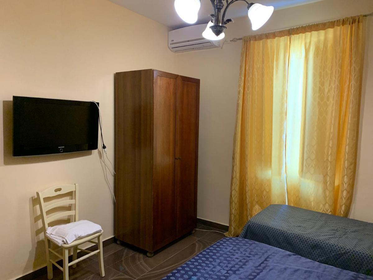 Room Elia Νάπολη Εξωτερικό φωτογραφία